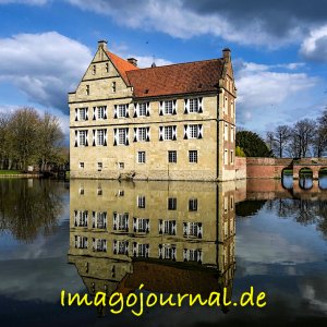 Burg Hülshoff, Westfassade